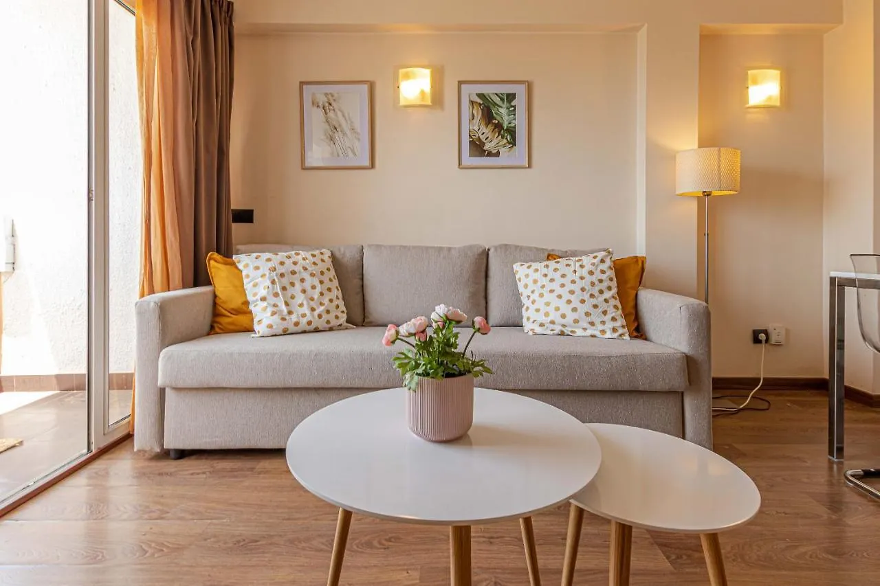 Apartment 797 Holiday Rentals- Atico En Arroyo De La Miel Con Hermosas Vistas Benalmadena Spain
